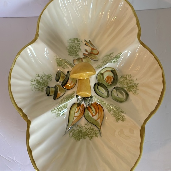 Vintage Los Angeles Pottery Merry Mushroom Serving Dish - Picture 2 of 7